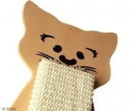 Trixie Cat Shaped Cat Scratching Board 2 feet Cat & Kitten at ithinkpets.com (2)