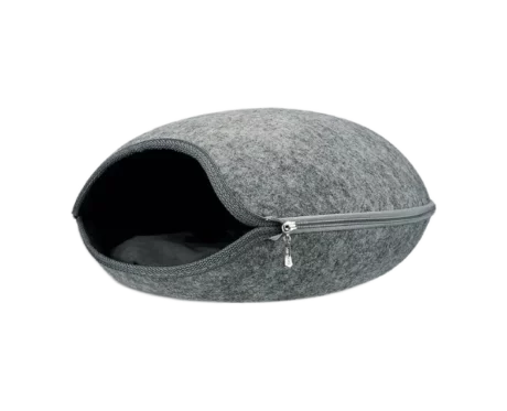 Trixie Luna Cuddly Cave Cat Bed at ithinkpets.com (1)