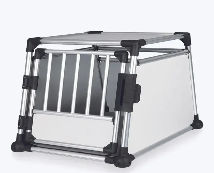 Trixie Black and Silver Transport Box Aluminium for Pets at ithinkpets.com (6)