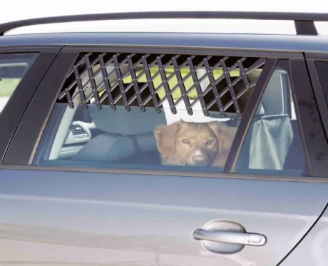 Trixie Ventilation Lattice for Cars, 30 X 110 cms at ithinkpets.com (1)