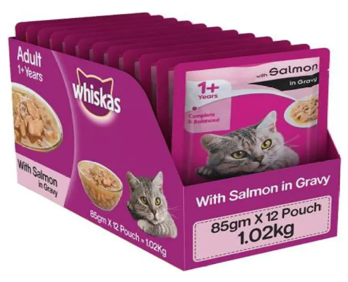 Whiskas Salmon in Gravy Meal and Chicken Gravy Adult Cat Wet Food Combo at ithinkpets.com (2)