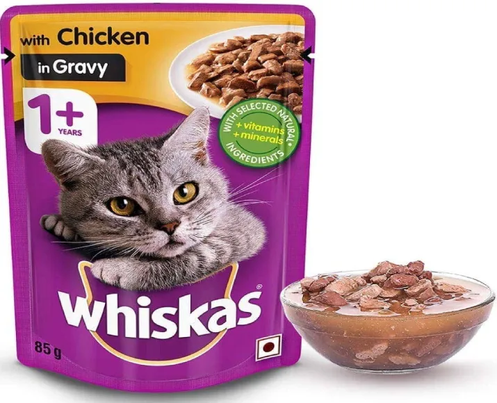 Whiskas Salmon in Gravy Meal and Chicken Gravy Adult Cat Wet Food Combo at ithinkpets.com (3)
