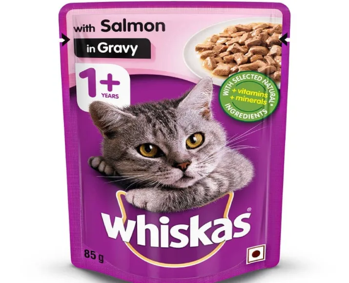 Whiskas Salmon in Gravy Meal and Chicken Gravy Adult Cat Wet Food Combo at ithinkpets.com (4)
