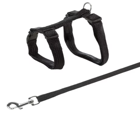 Trixie Harness with Leash for Cats, 10-18 inch Girth at ithinkpets.com (1)