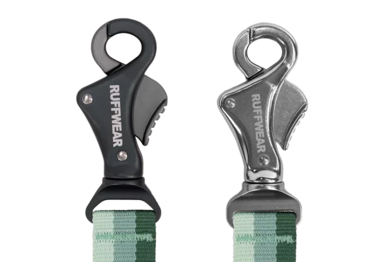 Ruffwear Roamer Bungee Leash River Rock Green at ithinkpets (1)