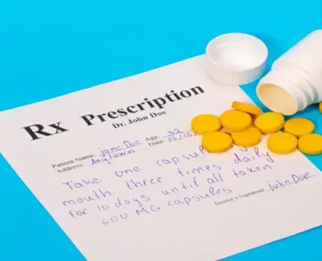 Apoquel for Dogs Complete Allergy Relief Guide (Uses, Dosage, Side Effects & Buying Tips) (1)