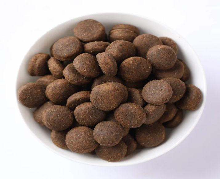 Farmina N&D Tropical Selection Chicken Adult Dog Medium & Maxi Dry Food at ithinkpets.com 3